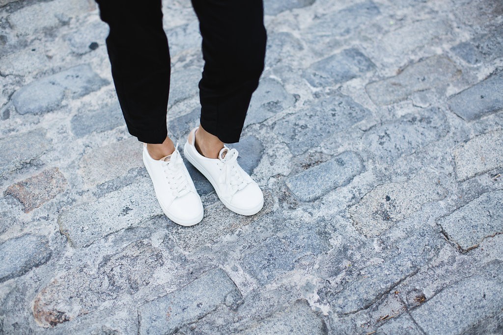 Eddie Borgo and Chic Wish Minimalist Summer Fashion Looks 