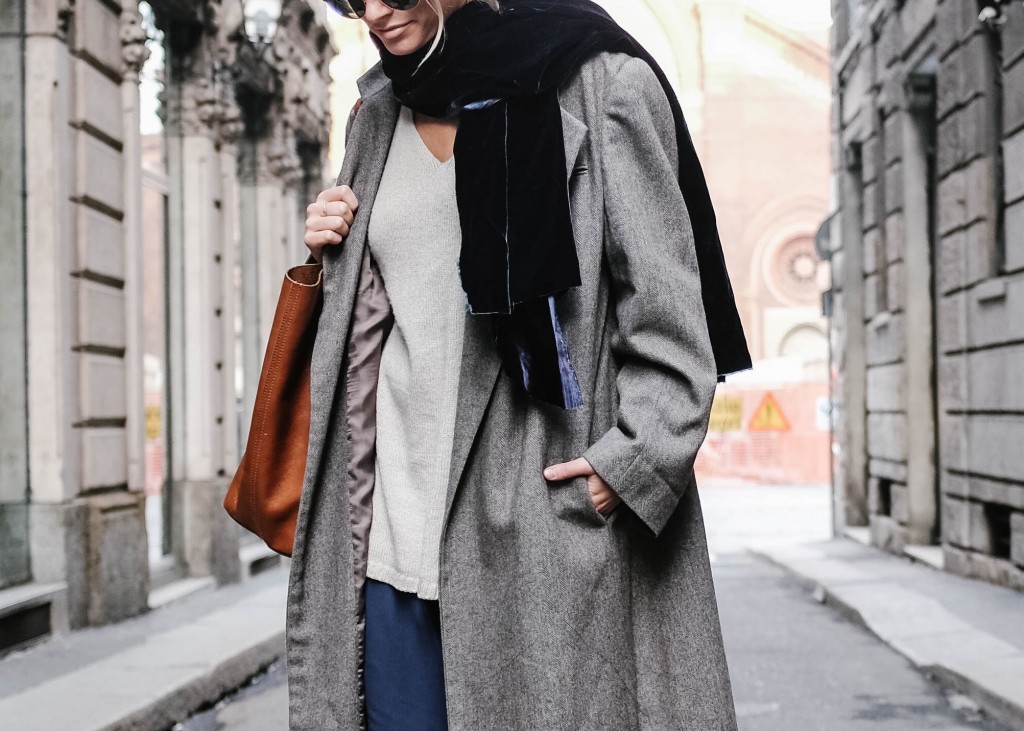 Italian Hobo Milan Fall 2015 street style // Charleston Fashion Blogger Dannon Almost Happening