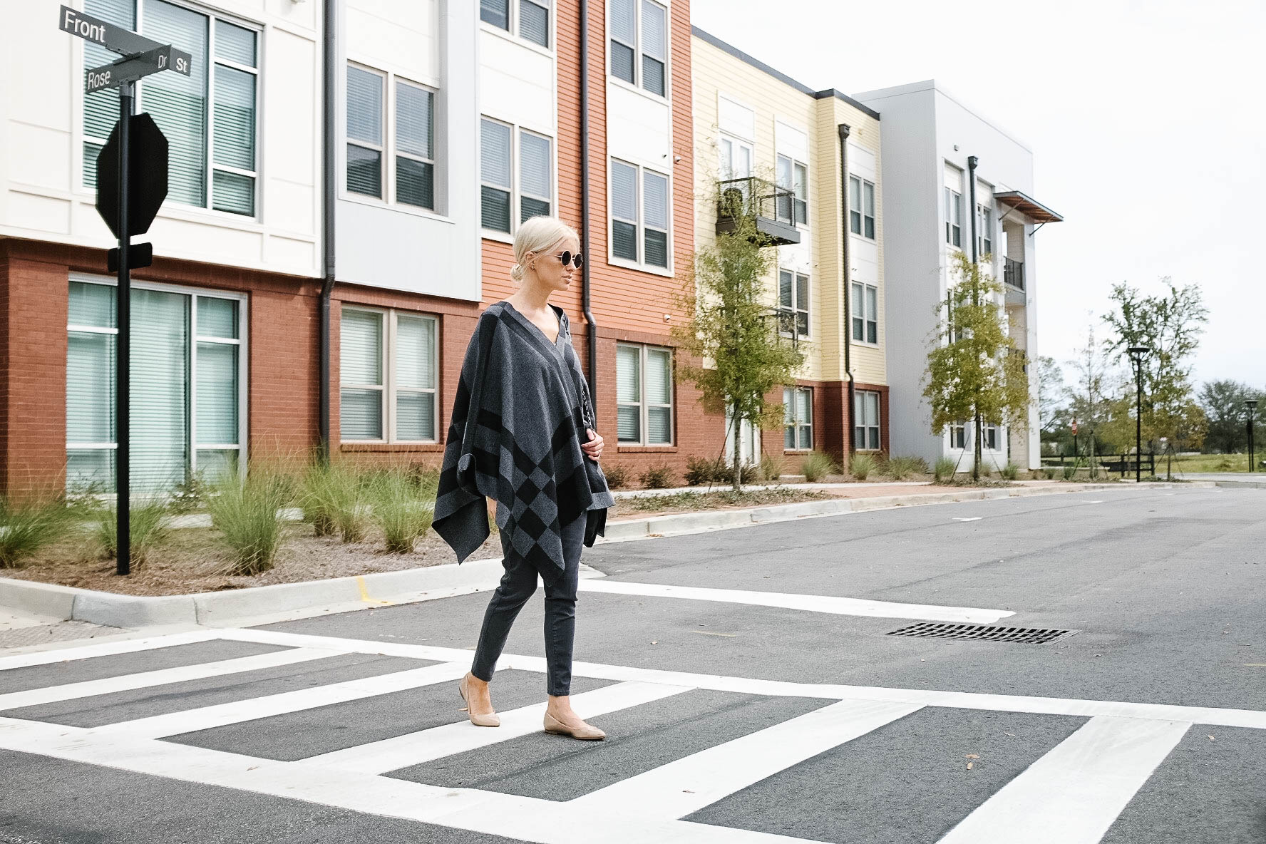 Wrapped in Grays J. McLaughlin Harrow Wrap in Plaid UnionBay Jeggings // Charleston Fashion Blogger Dannon Almost Happening