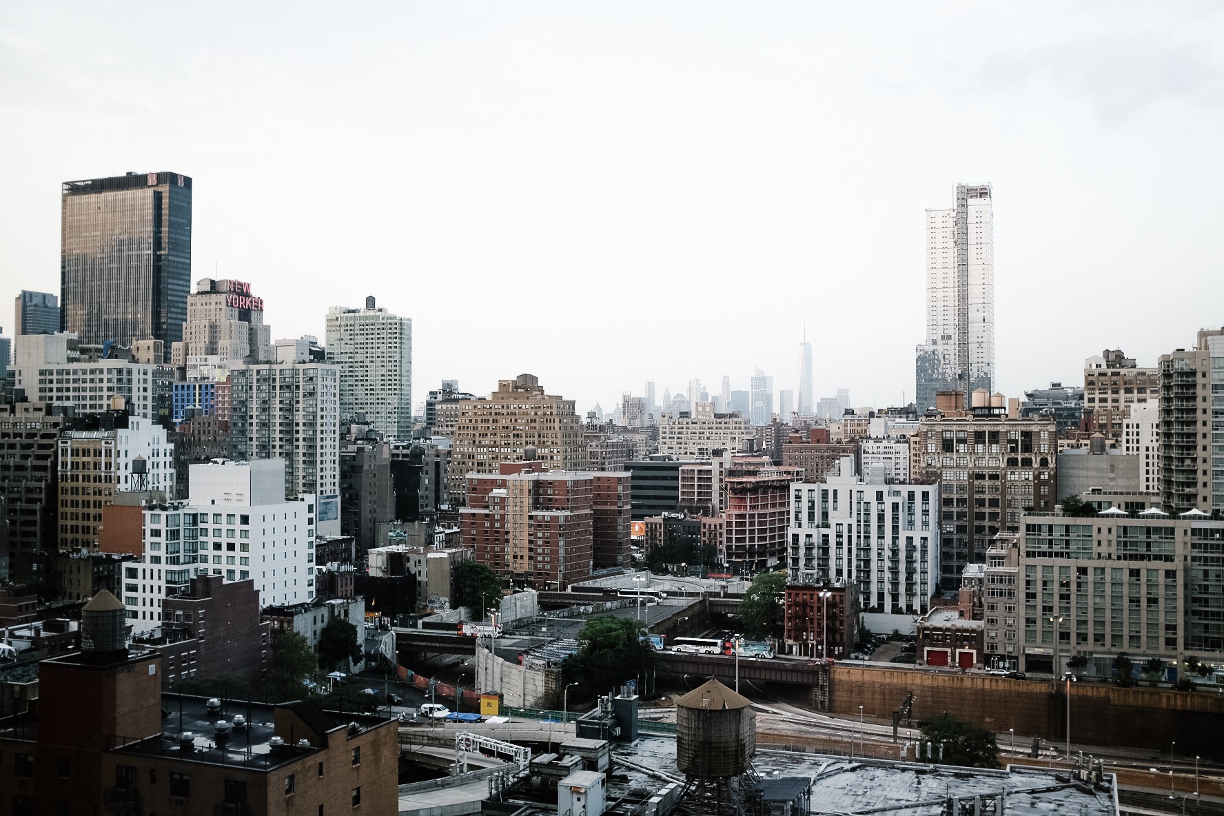 New York Fashion Week 2016 NYFW SS17 Street Style Fashion Trends Runway Shows Behind the Scenes Banana Republic Leanne Marshall Dan Lui Louis Verdad Shake Shack Where to eat Charleston Fashion Blogger Dannon Almost Happening