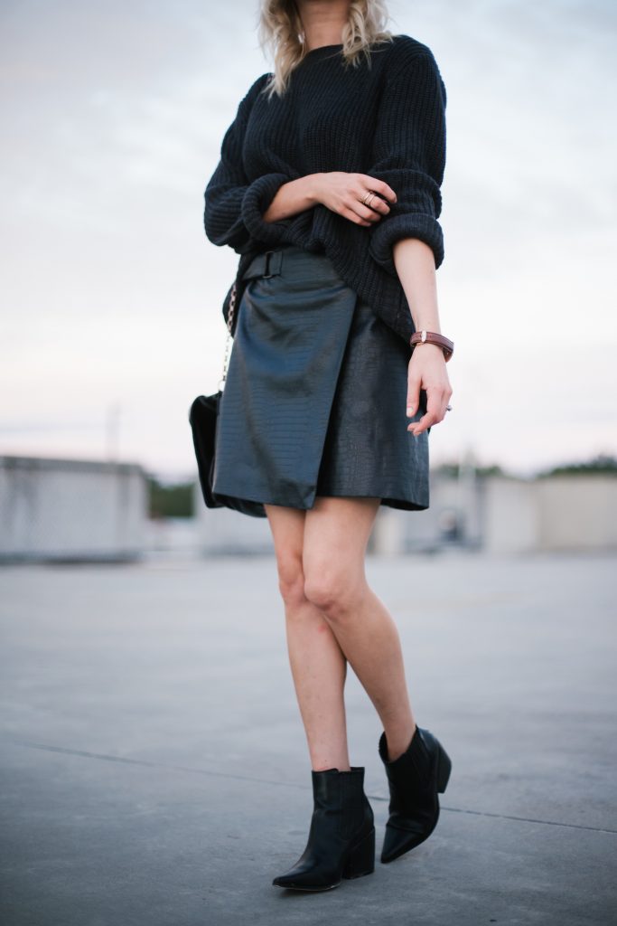 chunky knits and mini skirts navy oversized sweater forever 21 wrap a line high waist mini skirt snake print monochrome ankle boots street style fall autumn trends 2016 // Charleston Fashion Blogger Dannon Almost Happening 