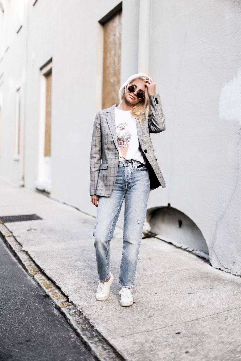 90’s Punk Kid style checkered plaid blazer coat boyfriend mom jeans vintage graphic tee // Charleston Fashion Blogger Dannon Almost Happening
