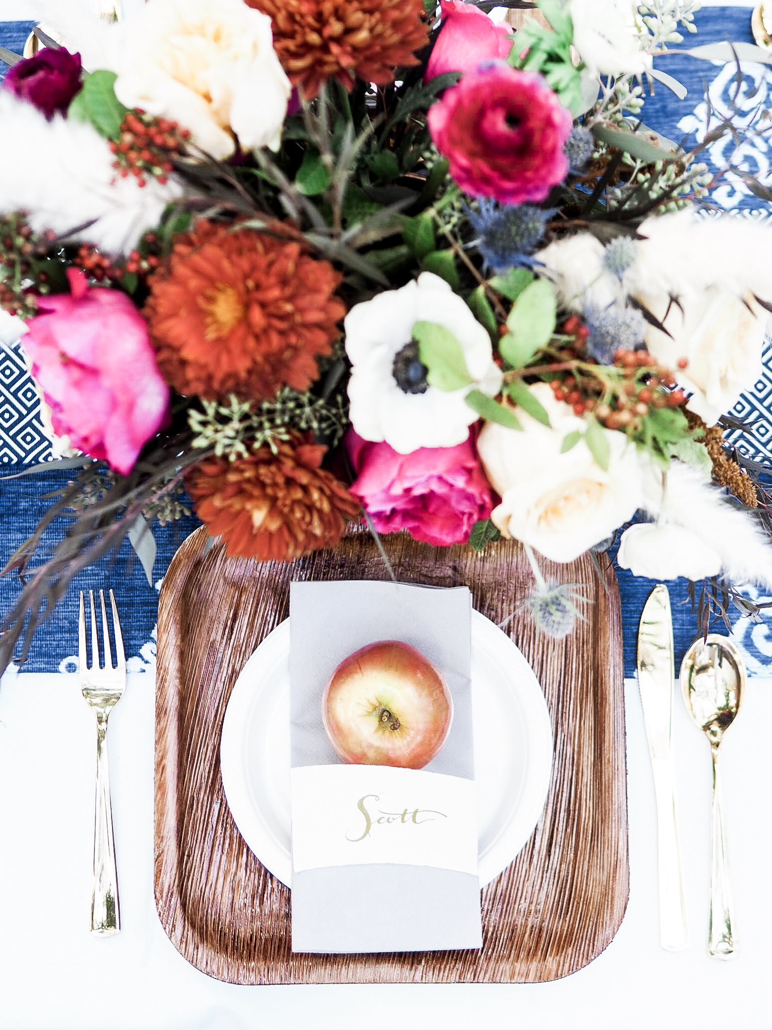 70's Friendsgiving themed Thanksgiving // Charleston Fashion Blogger Dannon K. Collard Almost Happening Wedding Fall inspiration tablescape table setting dinner